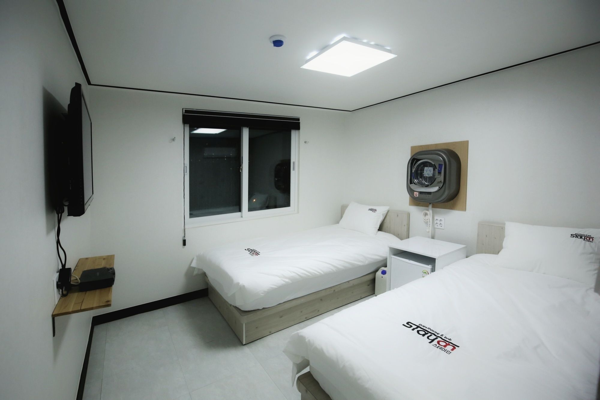 Stayan Guesthouse And Bnb ปูซาน ภายนอก รูปภาพ